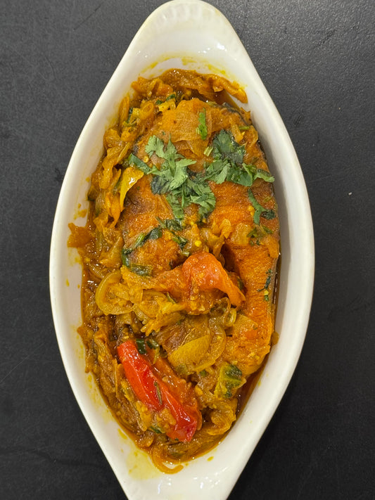 Pangash fish curry (1 pc)