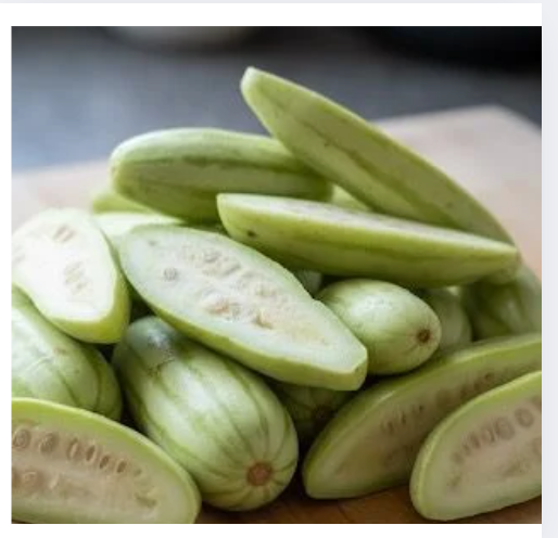 Fresh, Clean, Half-Cut Potol (Pointed Gourd) – 300g -NYC