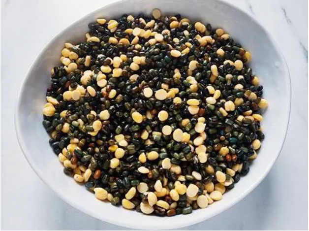 Urad Dal(Whole) -4lbs